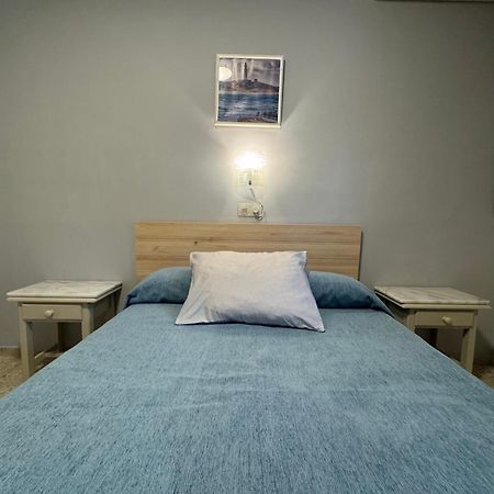 Hostal Miramar لوس كانيوس دي ميكا المظهر الخارجي الصورة