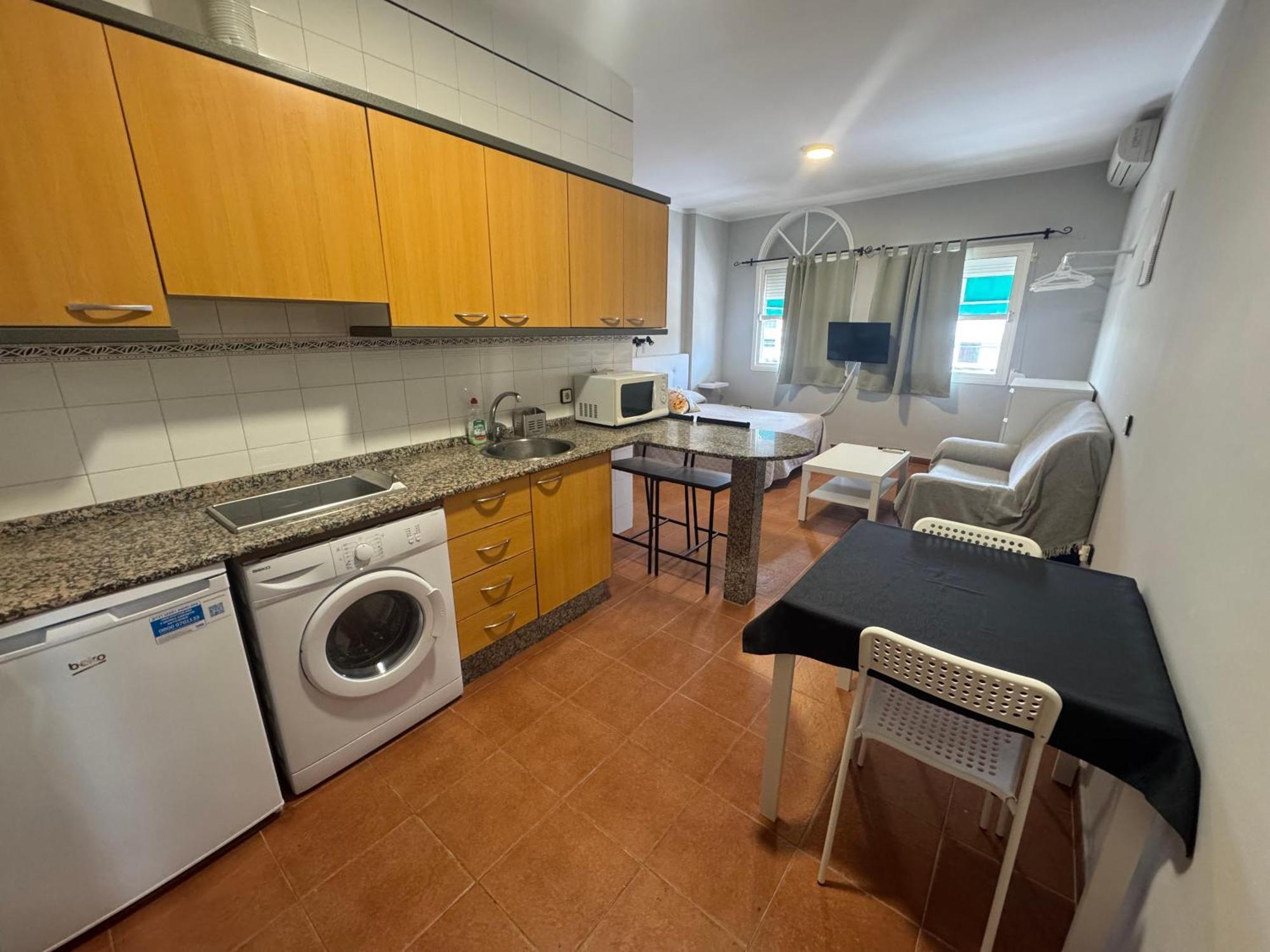 Hostal Miramar لوس كانيوس دي ميكا المظهر الخارجي الصورة