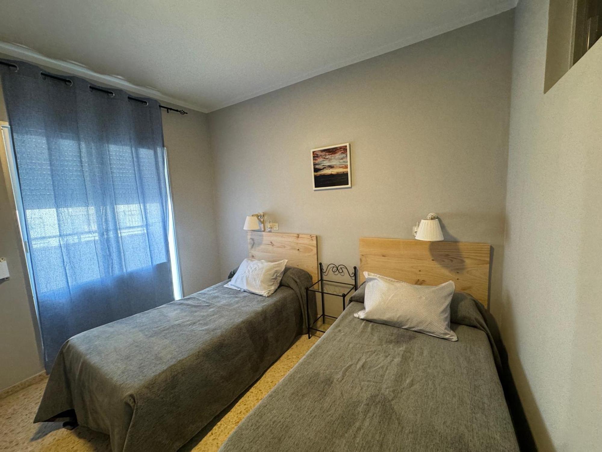 Hostal Miramar لوس كانيوس دي ميكا المظهر الخارجي الصورة
